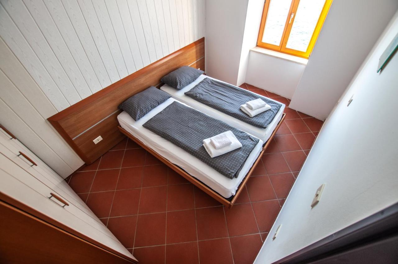 Apartments Punta Piran Exterior foto